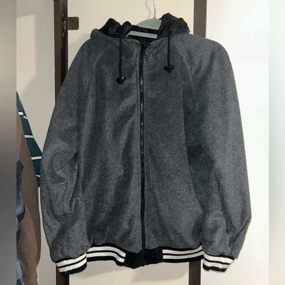 Reversible Stripped Jacket - Picture 2 of 2